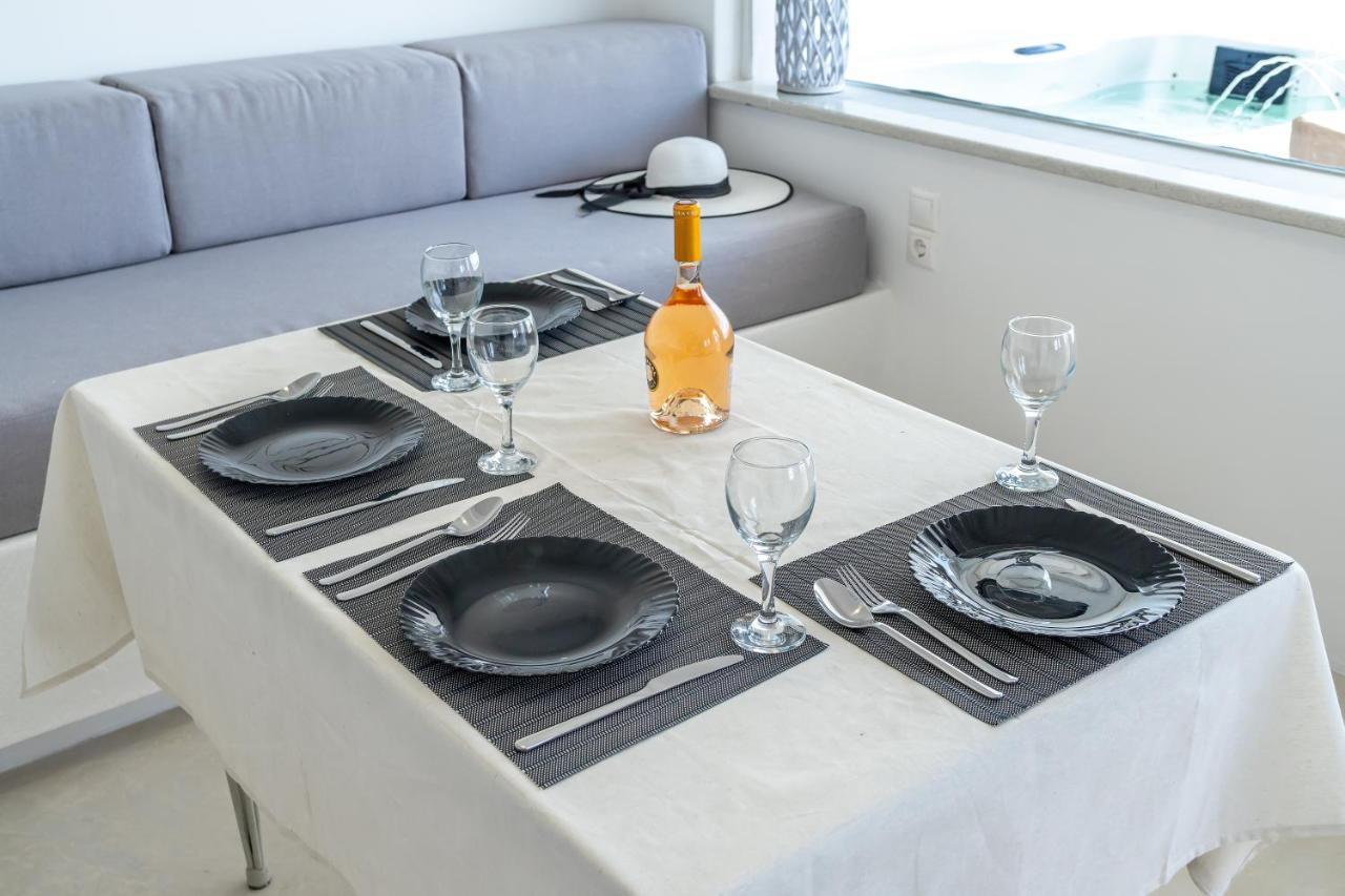 Bella View Mykonos Town Suites Bagian luar foto